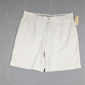 Tommy Bahama Tortola Shorts Mens 38 White Silk Blend Flat Front Pleated Casual